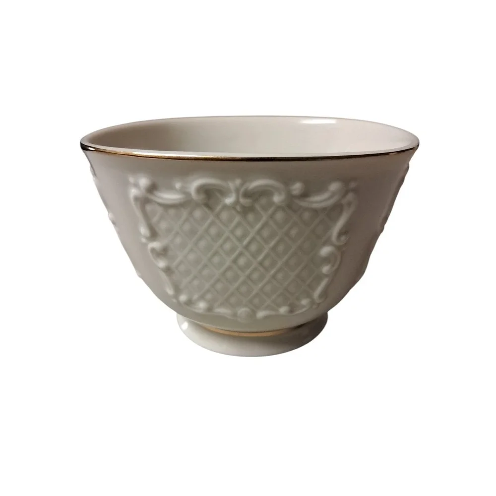 🌟 Vintage LENOX Canterbury Square Nut or‎ Trinket Dish Bowl GOLD TRIM